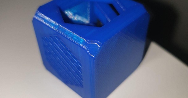 flat bottom 'helix test cube' - extrutim vladsalad 3D Models Printers Test calibrationtest 3d print model - Mito3D