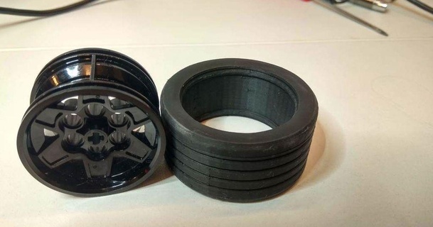Lego personalizadas pneu disco Tamanho 43x26mm Martin praguejar 3D modelos passatempo fabricantes Ideias roda thingiverse 3d print model - Mito3D