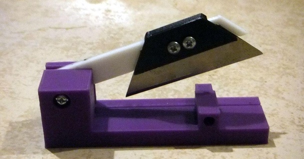 ptfe tube guillotine coupeur rebelle 3D modèles imprimantes accessoires Bowden chose universelle tubes 3d print model - Mito3D