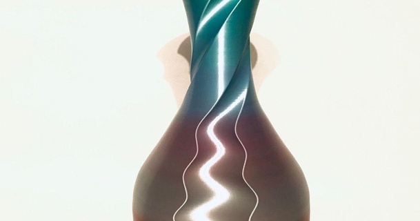 shake & twist vase brithawkes 3D Models Household Home Decor art vasemode homedecor 3d print model - Mito3D