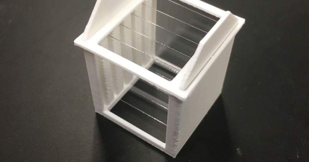 Deckglas Halter Unterstützung 22 mm Matthew 3D Modelle Lernen Chemie Biologie thingiverse 3d print model - Mito3D