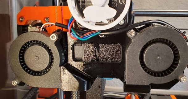Dual Kühlung Ventilator montieren Leichentuch Prusa i3 mk3s verstärkt verlängert probertson 3D Modelle Drucker Zubehör prusai3mk3s thingiverse Düsenkühlung Düsenfächer 3d print model - Mito3D