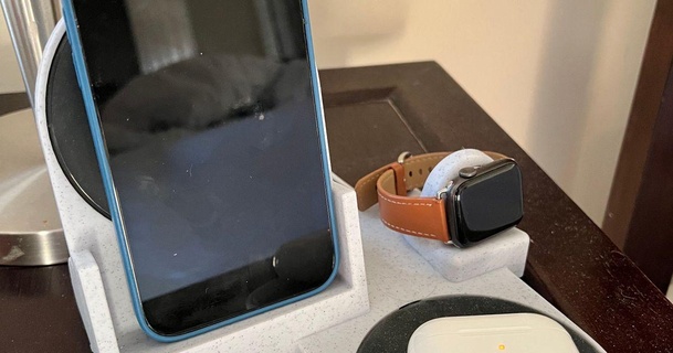 iphone 13 Pro max cargador tonto 3D modelos artilugio portátil dispositivos manzana reloj Applewatchstand airpods 3d print model - Mito3D