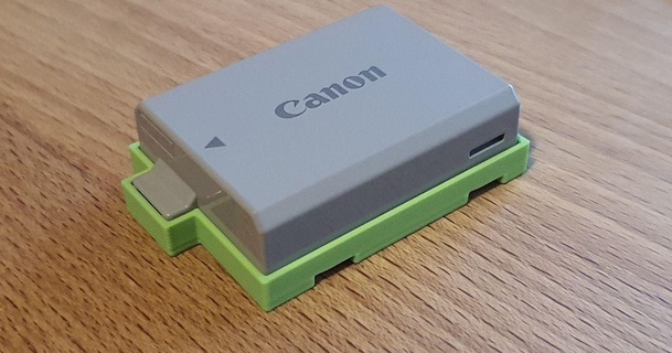 canon lp-e5 battery cover skyfighter 3D Models Gadgets Photo & Video eos canoneos 3d print model - Mito3D