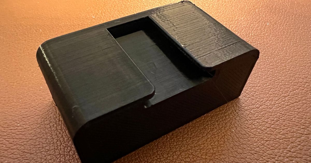 frio sapato adaptador maçã estúdio exibição 2022 idiota 3D modelos aparelhos computadores 3D print model - Mito3D