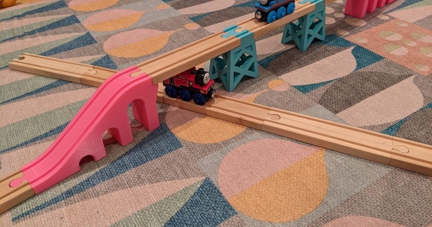 brio ikea elevato treno traccia impostato clauss 3D Modelli giocattoli Giochi veicoli briotraintrack ikeatraintracks briocompatibile 3d print model - Mito3D