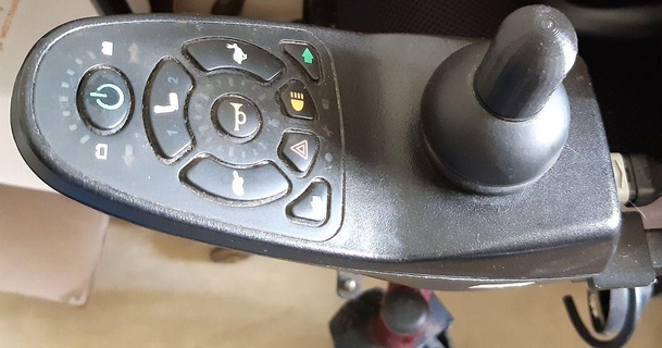 embout versare telecomando gioco fauteuil roulant lectrique robinson 3D Modelli assistenza sanitaria medico utensili accessibilità handicap pezzi ricambio PMR 3d print model - Mito3D