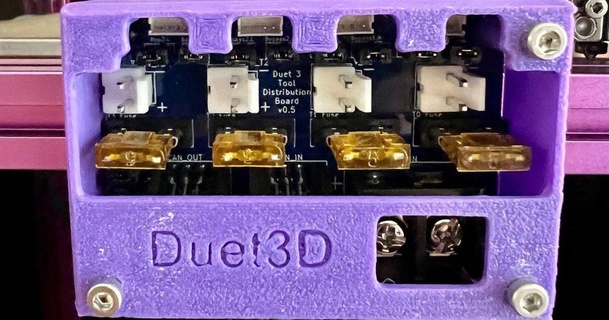 dueto 3 ferramenta distribuição borda topo cobrir bainha 2020 extrusão monte felix 3D modelos impressoras Atualizações caso 3d print model - Mito3D