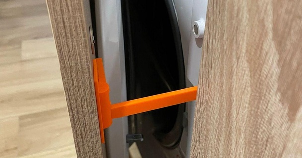 door holder built-in washing machine tom 3D Models Household Kitchen washingmachine drziak 3d print model - Mito3D