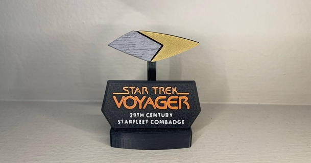 star trek voyager 29th century combadge 3D Models Costumes & Accessories Props cosplay insignia badge communicator future 3d print model - Mito3D