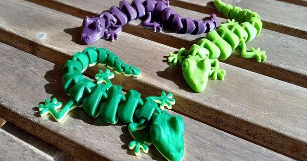 articulado lagarto v2 mcgybeer 3D modelos brinquedos jogos ar livre articulação flexi flexível lagartija 3d print model - Mito3D