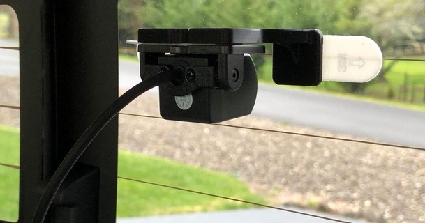 corrige f7n dashcam retaguarda Câmera montagem suporte Rick 3D modelos aparelhos 3d print model - Mito3D