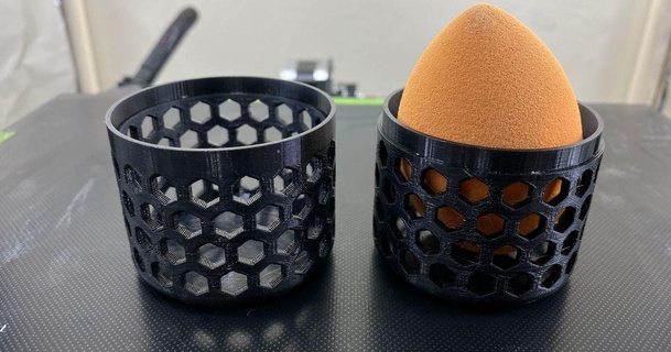 maquillaje esponja soporte hexágono agujeros nortontech 3D modelos Moda mujer secado almacenamiento 3d print model - Mito3D