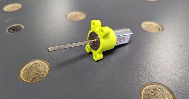 fingertech argent étincelle surface monter code barre laboratoires 3D modèles loisir fabricants RC robotique Battlebot robot combat boîte vitesses moteur 3d print model - Mito3D