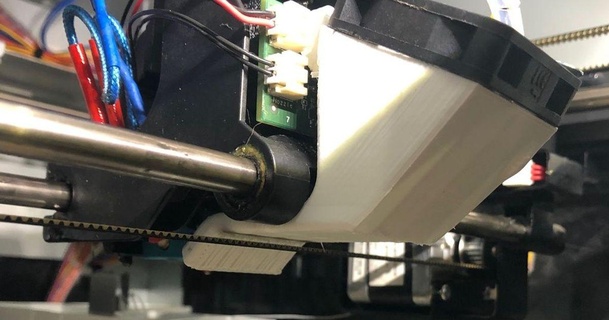 Davinci e3dv6 Schicht Kühlung Ventilator Leitung qhfabrication 3D Modelle Drucker Upgrades 40mmfan e3d 3d print model - Mito3D