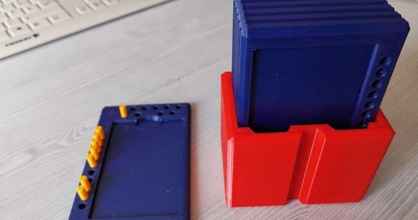 envase morir phase10 titular tarjeta memoria atontado 3D modelos juguetes juegos juego fase thingiverse 3d print model - Mito3D