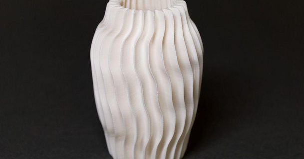 geriffelt Vase Stange Gutsherr 3D Modelle Haushalt Haus Ausrüstung thingiverse 3d print model - Mito3D