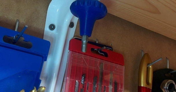 verhexen bisschen Finger Schlüssel Clave 3D Modelle Hobby Macher Werkzeuge Fingerschlüssel Hexbitholder thingiverse 3d print model - Mito3D
