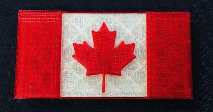Canadá bandera arce hoja Makerwiz descargar gratis stl modelo imprimiblescom 3d modelos Arte diseño 2d platos logos canadiense 3d print model - Mito3D