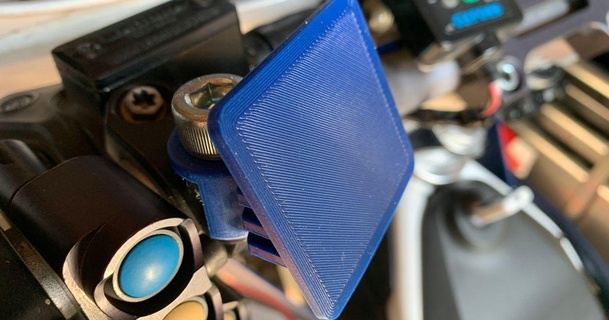oxford heated grips plate jason h 3D Models Hobby & Makers Automotive oxfordheatedgrips husqvarna husqvarna701 ktm ktm690 3d print model - Mito3D