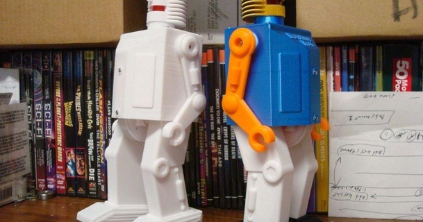 marcha robot robothut 3D modelos juguetes juegos thingiverse 3d print model - Mito3D