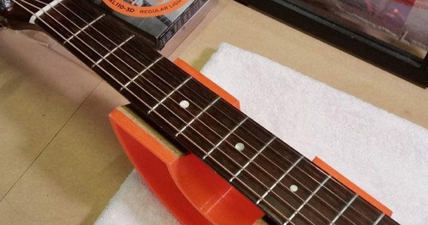 Gitarre Hals ausruhen tjsoco 3D Modelle Hobby Macher Werkzeuge thingiverse 3d print model - Mito3D
