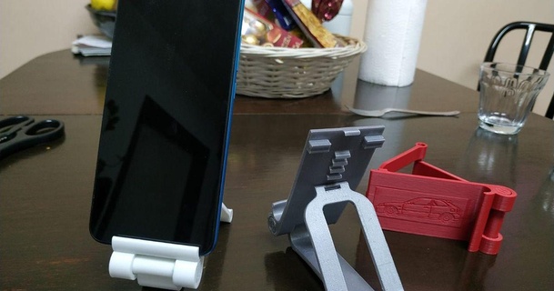 adjustable folding phone stand heller 3D Models Printers Accessories foldingstand phonestand 3d print model - Mito3D