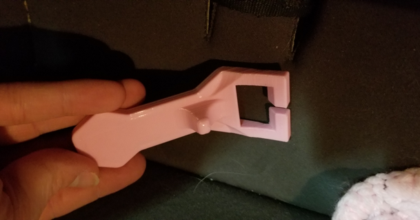 car seat buckle release eolian 3D Models Hobby & Makers Tools thingiverse 3d print model - Mito3D