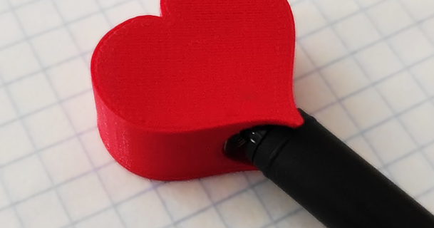 cuore superiore Filatura penna fragile 3D Modelli giocattoli Giochi rotazione filatore 3d print model - Mito3D