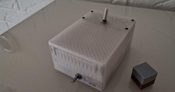 useless box jubaz 3D Models Hobby & Makers Other Ideas entertainment fun toys uselessbox 3d print model - Mito3D