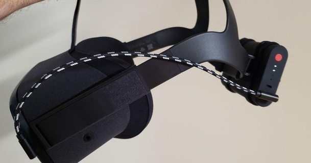 ricerca batteria pacco clip jorge 3D Modelli gadget porta oculusquest Auricolare VR thingiverse 3d print model - Mito3D