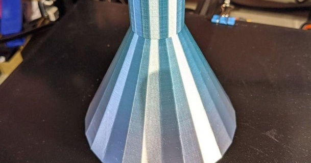 basit galon şişe huni klp24 3D modeller ev halkı mutfak şeytani huniler içme suyu 3d print model - Mito3D
