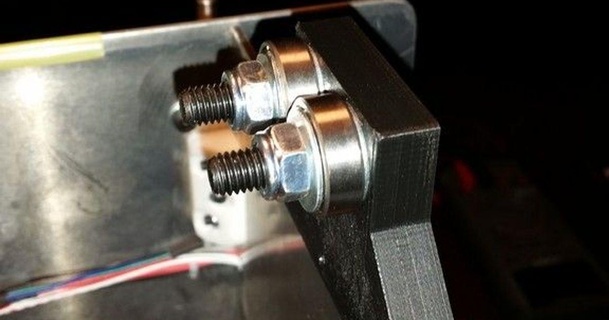 spool holder bearing block johnny5  3D Models  Hobby & Makers  Other Ideas spool filament spoolholder bearing filamentholder  3d print model - Mito3D