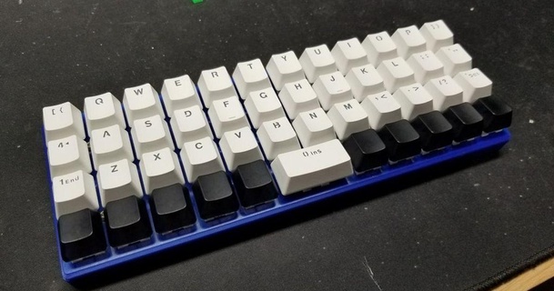 ortholinear planck keyboard projectsbybrian 3D Models Gadgets Computers thingiverse 3d print model - Mito3D