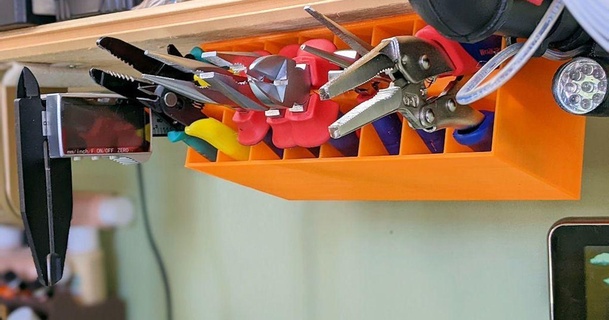shelf plier dock ilike2design 3D Models Hobby & Makers Tools tool holder pliers toolholder thingiverse 3d print model - Mito3D