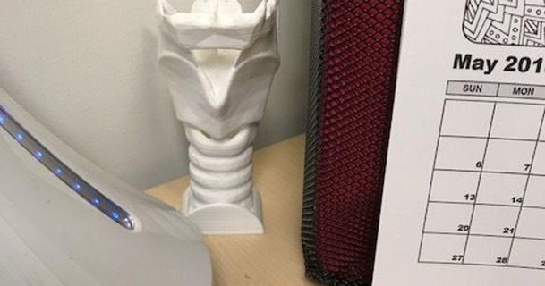 larynx stand db 3D Models Learning Chemistry & Biology education science anatomy thingiverse 3d print model - Mito3D