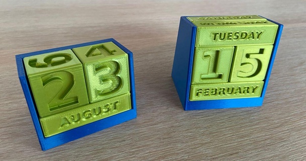 eterno escrivaninha calendário Inglês alemão obolski 3D modelos casa escritório perpétuo 3d print model - Mito3D