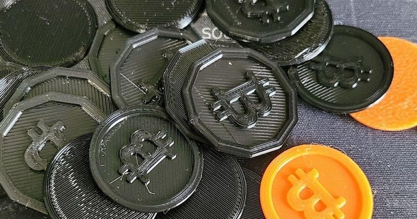 Bitcoin inspiré canadien huard trimestre pièces monnaie achats chariots orignal stupide 3D modèles Ménage maison équipement Panier paniercoin chose universelle 3d print model - Mito3D