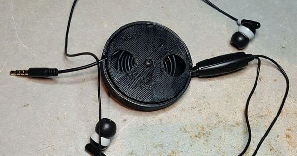 Kopfhörer wickeln Fall Mantel Toni 3D Modelle Gadgets thingiverse Kopfhörerhalter Kopfhörerkabel Kopfhöreraufräumen 3d print model - Mito3D