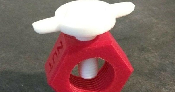 cascanueces nut mat ayudante jip 3D modelos casa cocina thingiverse 3d print model - Mito3D