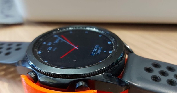Samsung watch3 parametrisch Stand marte 3D Modelle Gadgets Uhrenständer openscad Galaxy 3d print model - Mito3D