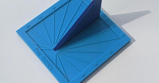 quadrado relógio sol Gary stebbins 3D modelos arte Projeto esculturas funcional openscad thingiverse 3d print model - Mito3D