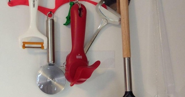 utensil hanger kitchen maxelo 3D Models Household Kitchen abstract thingiverse utensilholder 3d print model - Mito3D