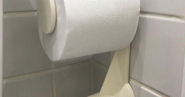 toilette papier titulaire soutien monté robinet rpanachi 3D modèles Ménage salle bains distributeur hygiénique chose universelle 3d print model - Mito3D
