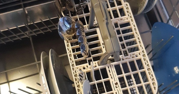 çatal bıçak takımı bölünme aeg Electrolux 50777 yıkama makine sebastianmaklary 3D modeller ev halkı mutfak 3d print model - Mito3D