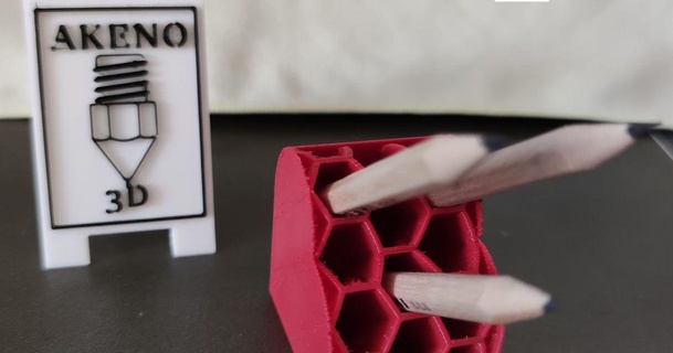 bolígrafo taza corazón akeno 3D modelos casa oficina soporte 3d print model - Mito3D