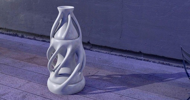 cascateando torcido vaso corceleiro 3D modelos casa equipamento troféu prêmio vasos thingiverse 3d print model - Mito3D