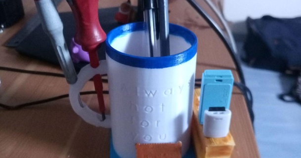 copo lápis USB suporte café estilo gakourna 3D modelos casa escritório caneta porta canetas 3d print model - Mito3D