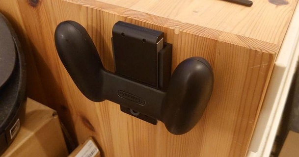 Nintendo interruptor conforto controlador firmeza wall mount johnd920 3D modelos aparelhos vídeo jogos switch nintendo thingiverse nintendoswitchcontroller 3d print model - Mito3D