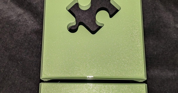puzzle coperchio titolare supporto phidesigned 3D Modelli giocattoli Giochi Brain teasers presa tavolo seghetto alternativo 3d print model - Mito3D